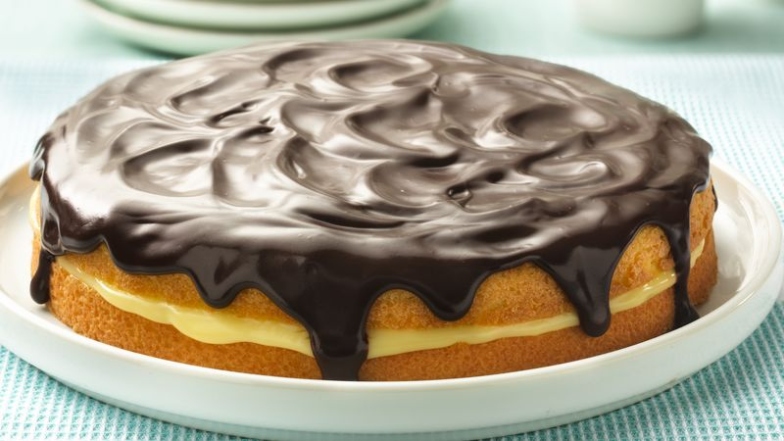 Indulge In Deliciousness: Easy Steps To Make A Decadent Boston Cream Pie