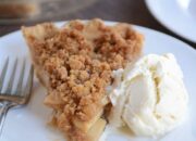 Deliciously Easy Apple Crumble Pie Recipe: A Sweet Twist On A Classic Dessert