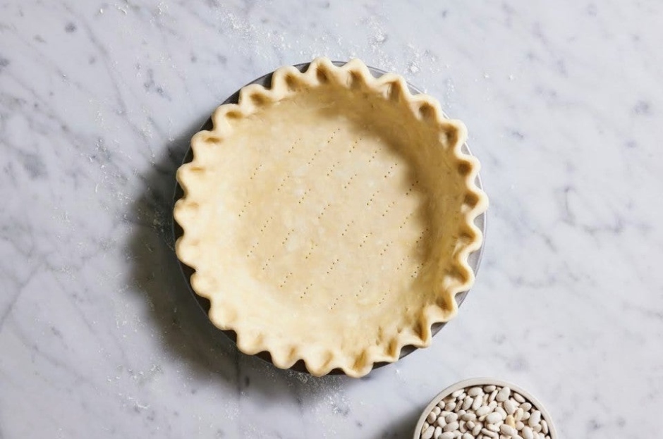 Master The Art Of Perfect Pie Crusts: Stop Shrinkage With These Tips