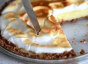 Slice And Savor: Mastering The Art Of Cutting Pie Like A Pro In English