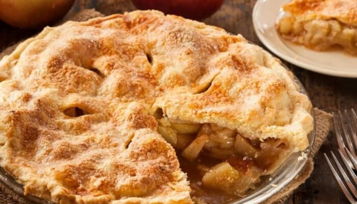 Easy As Pie: Quick Tips On How To Warm Up Apple Pie For A Delicious Treat!